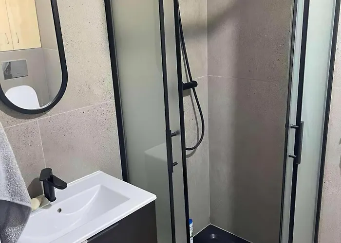 4chi - Wiktoryn Apartamento *